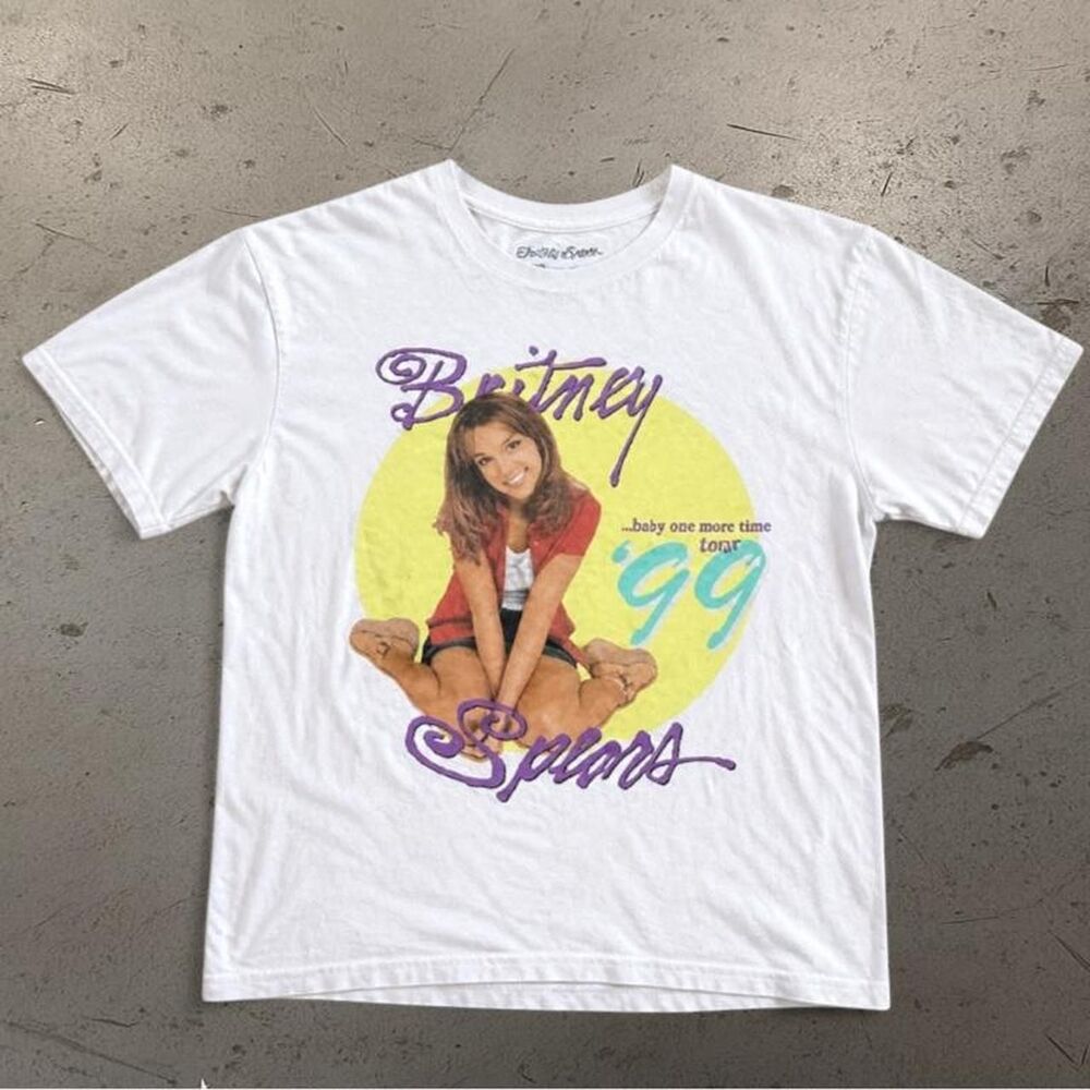 Womens Britney Spears Graphic Tee SZ M